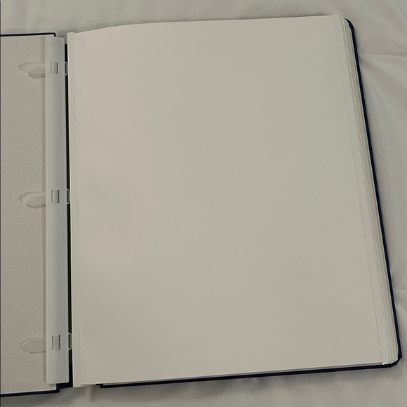 Creative Memories 12x15 Scrapbook Album - Picture 5 of 16